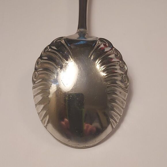 Rogers and Hamilton Antique Silver plate Sugar Spoon Scalloped Edge 6 inch - Picture 5 of 13